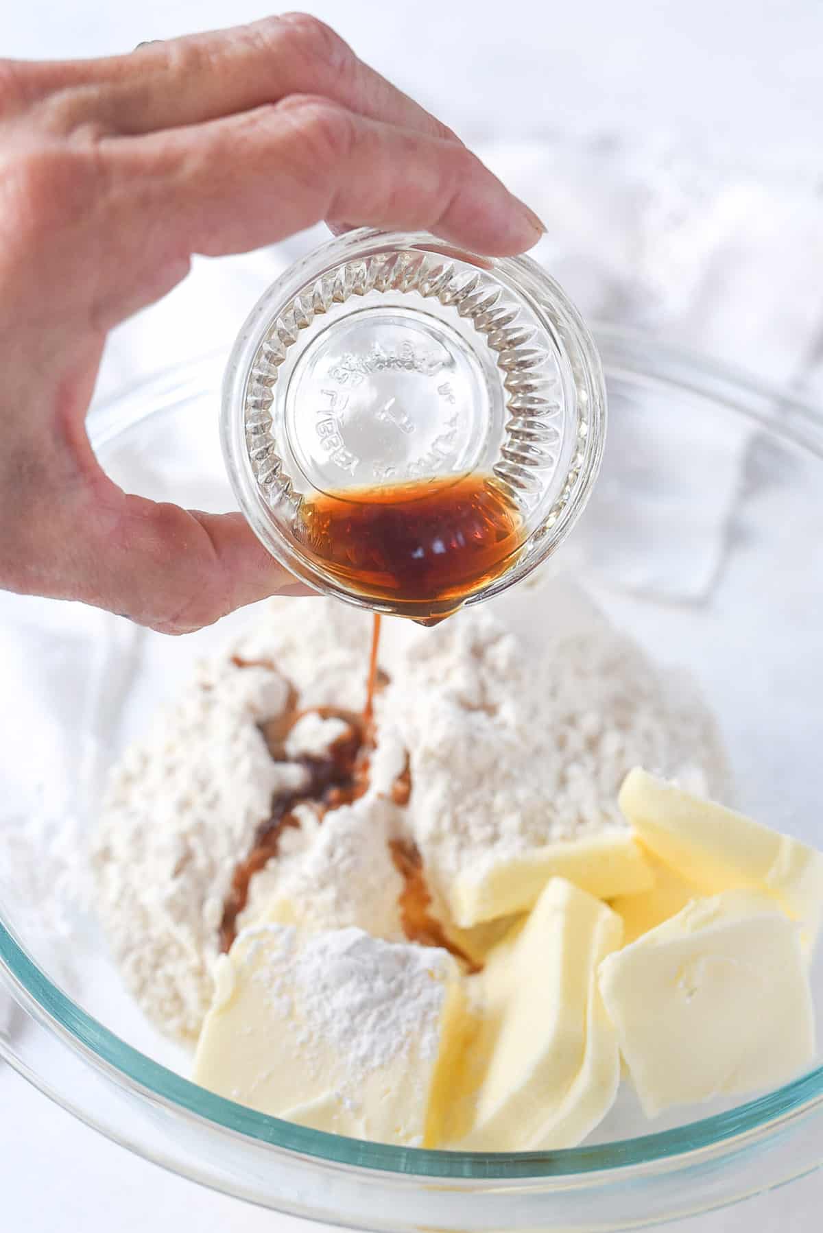 adding vanilla into bowl