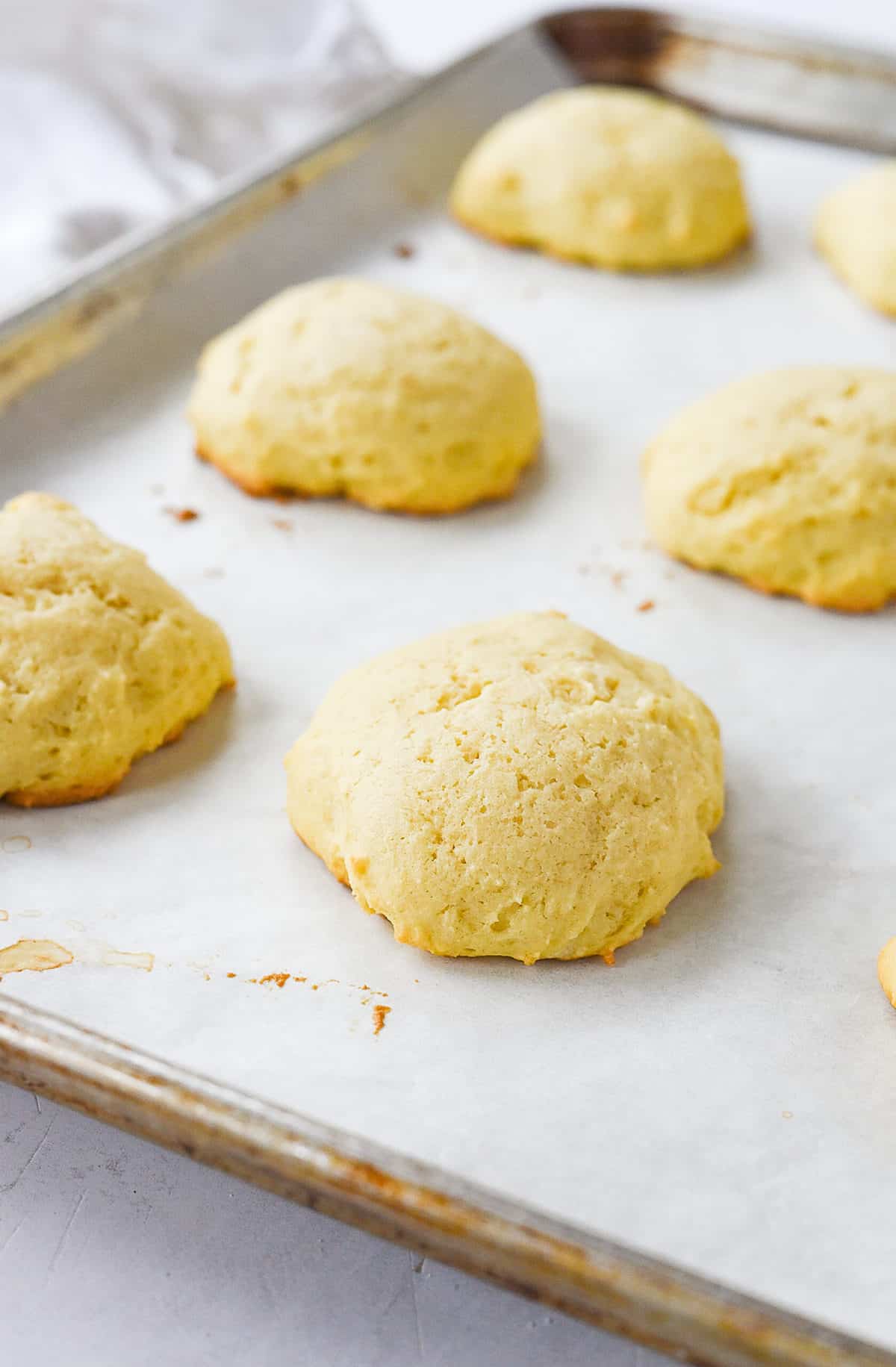 baked sour cream cookies