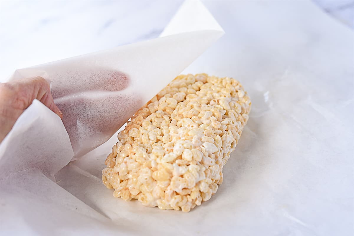 forming rice krispie treat