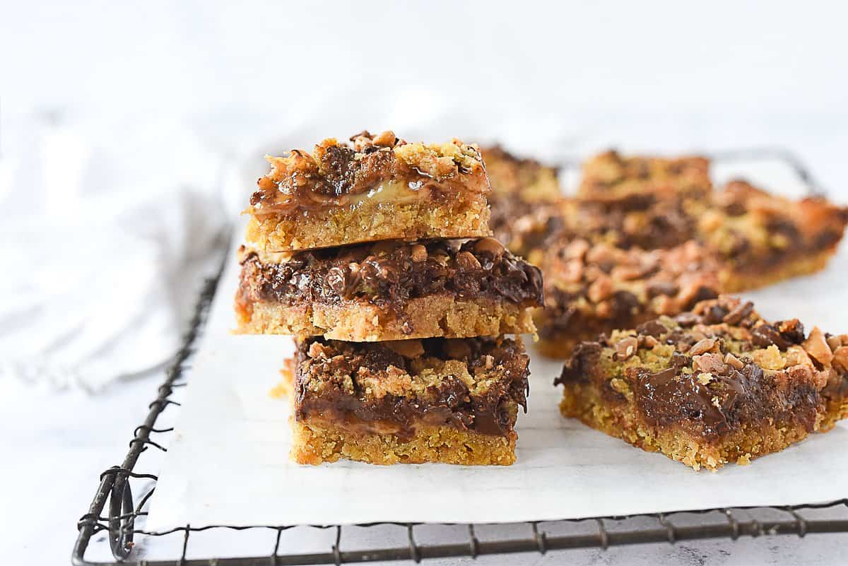 stack of chocolate chip toffee bars