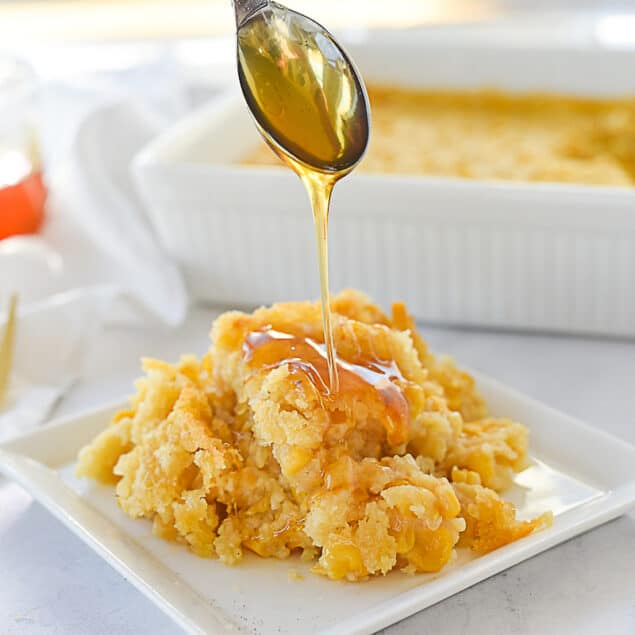 drizzling corn cake with honey