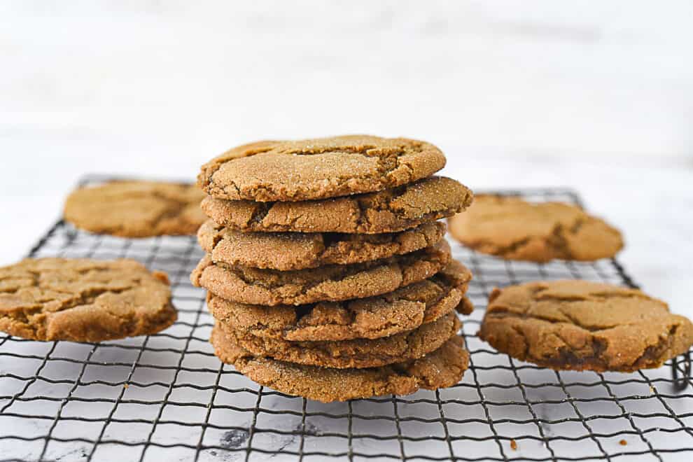 Easy Molasses Cookies | Recipe by Leigh Anne Wilkes