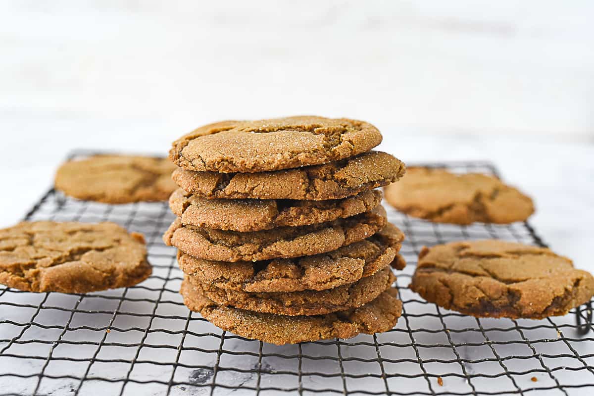 stack of molasses cookies