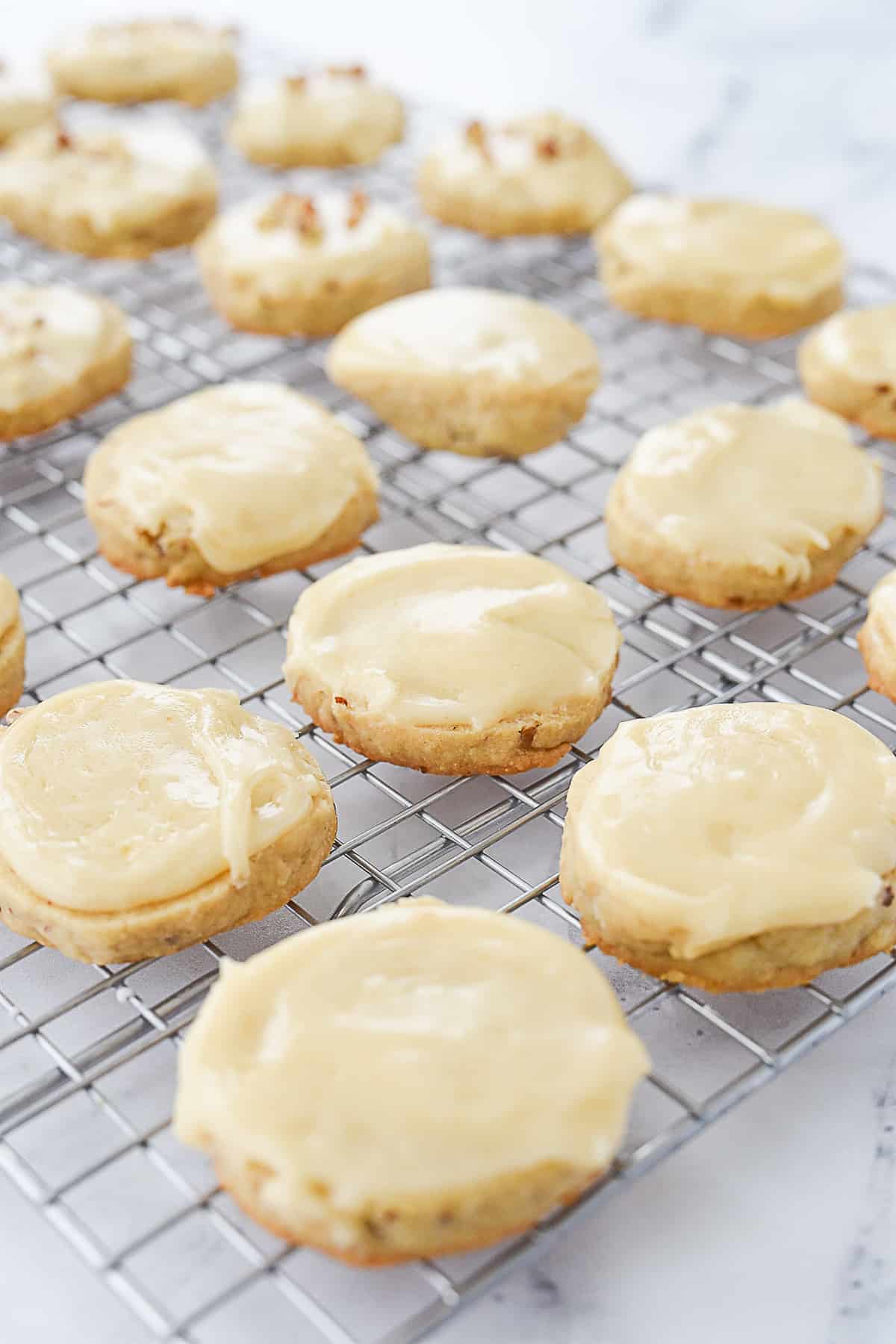 frosting pecan sandies