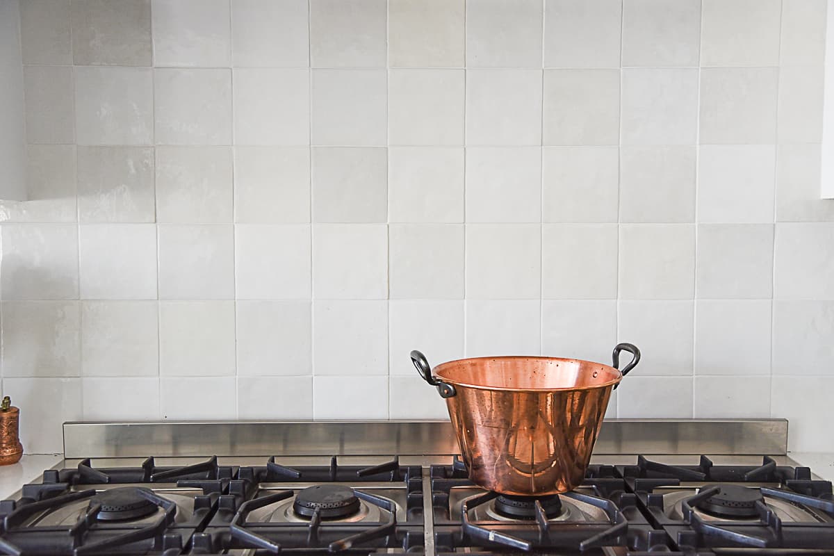 backsplash tile