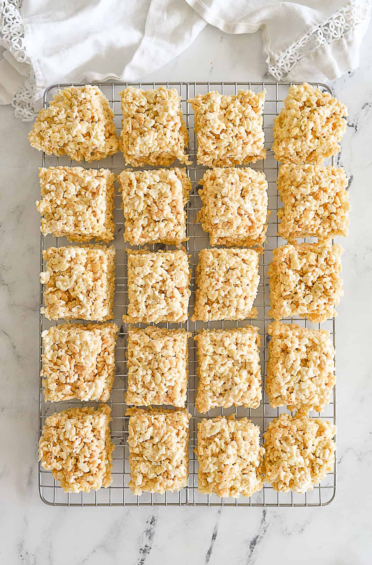 rice krispie treats cut into squares