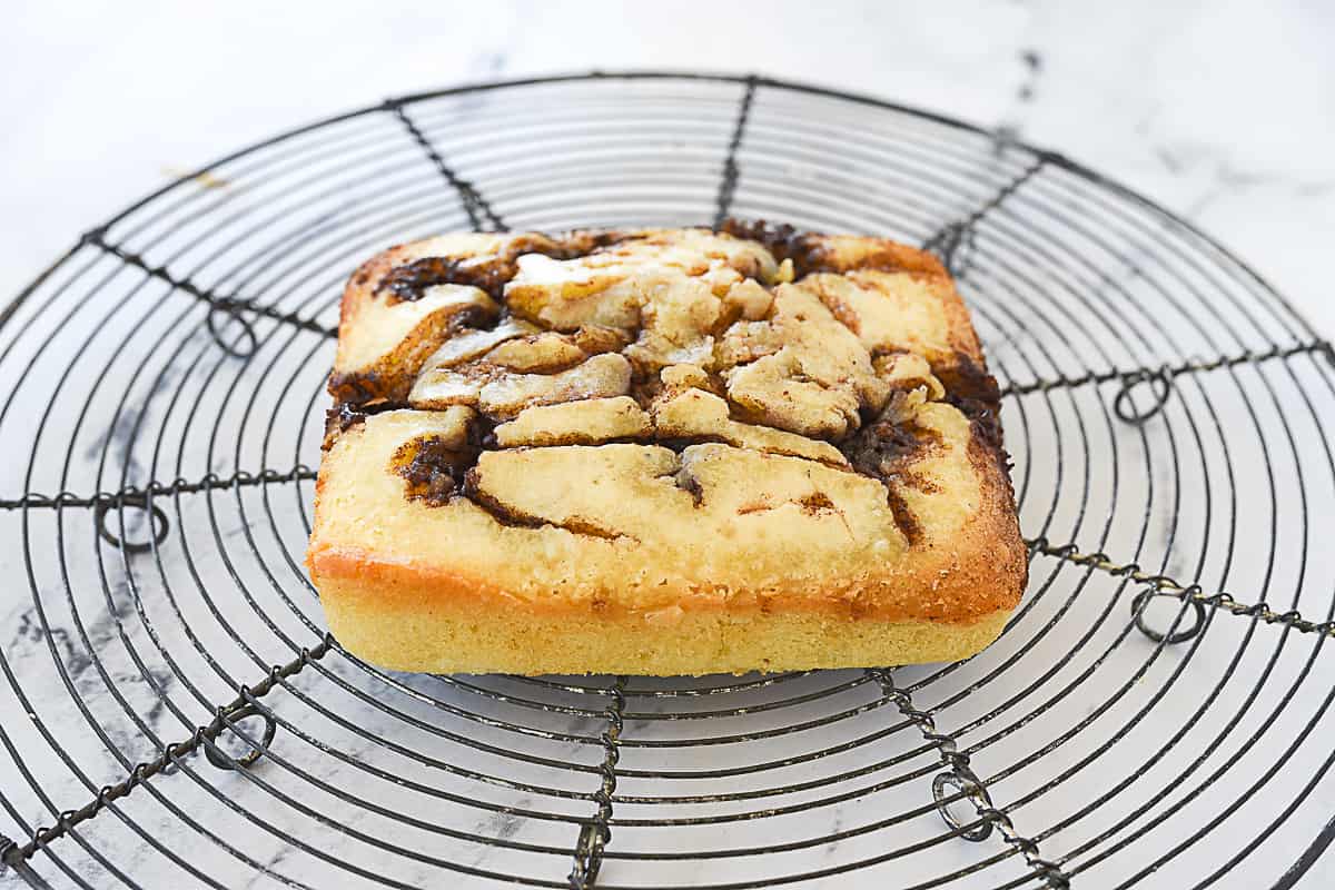 cooling cake on wire rack