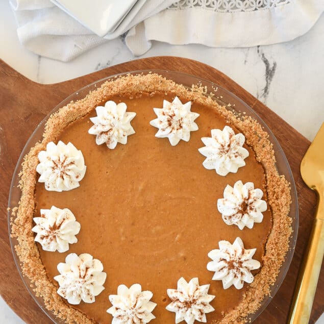 overhead shot of no bake pumpkin pie