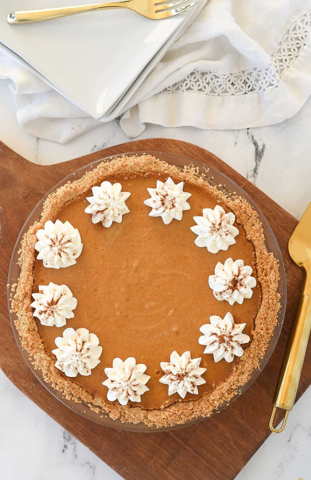 overhead shot of no bake pumpkin pie