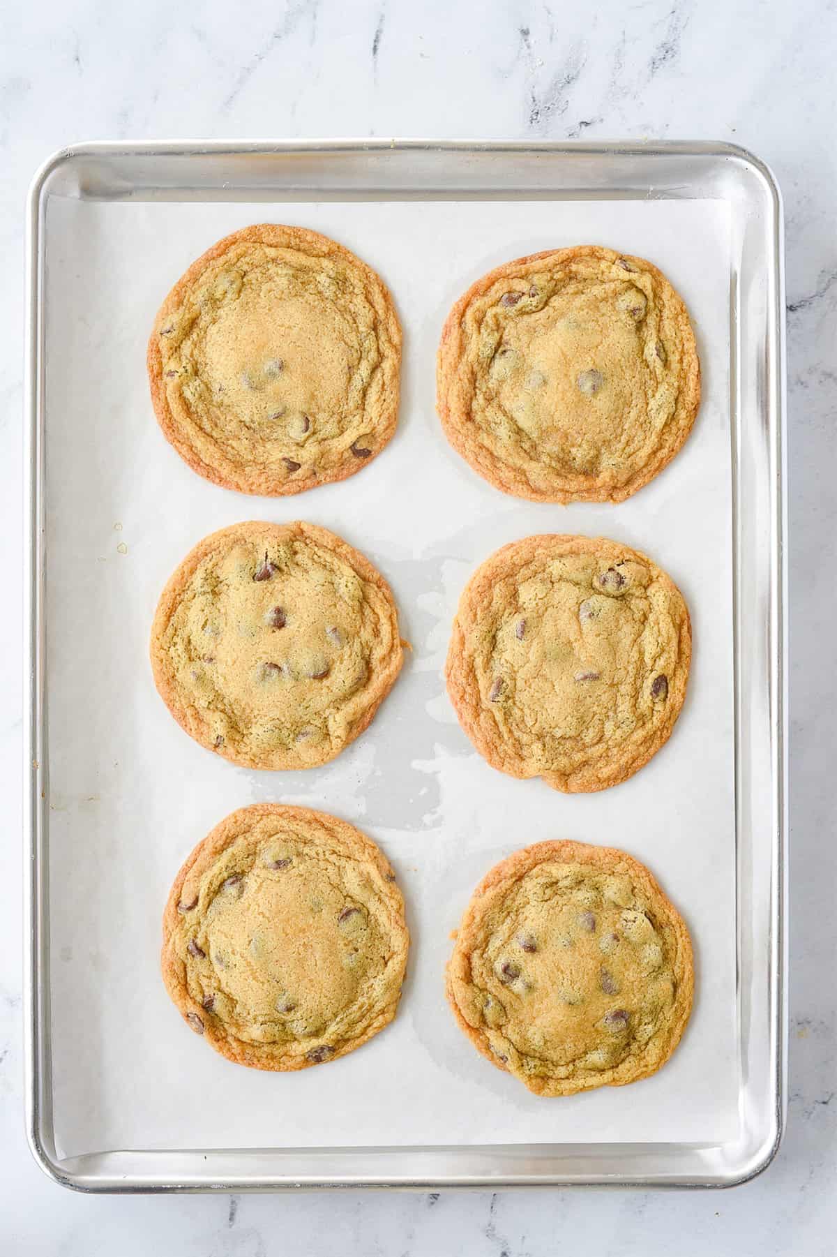 baked cookies on baking sheet