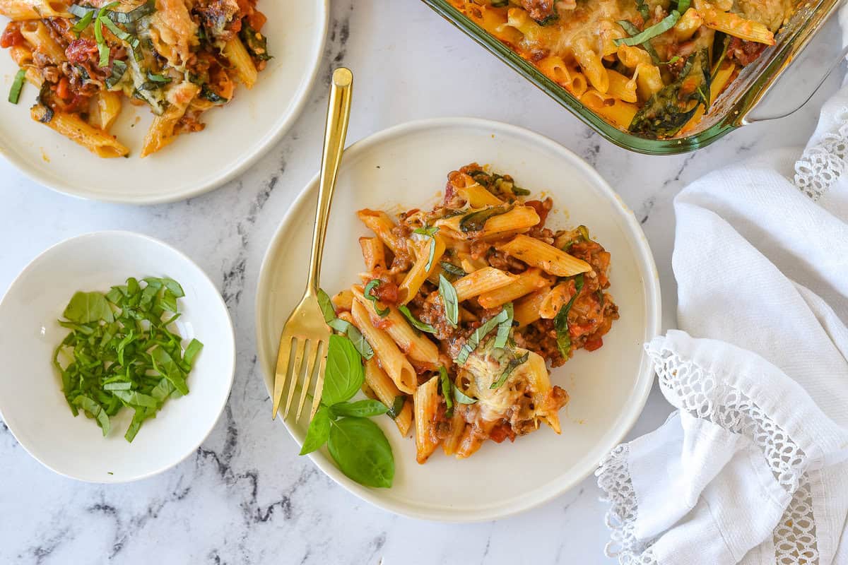 baked ziti on two plates