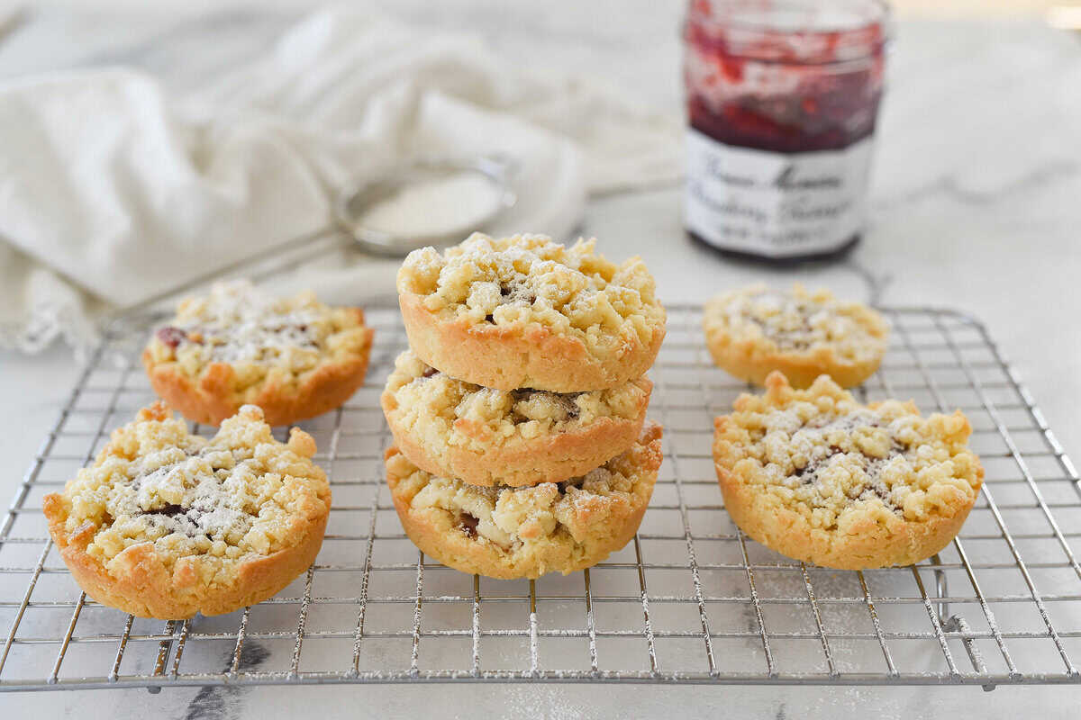 stack of three jam tarts