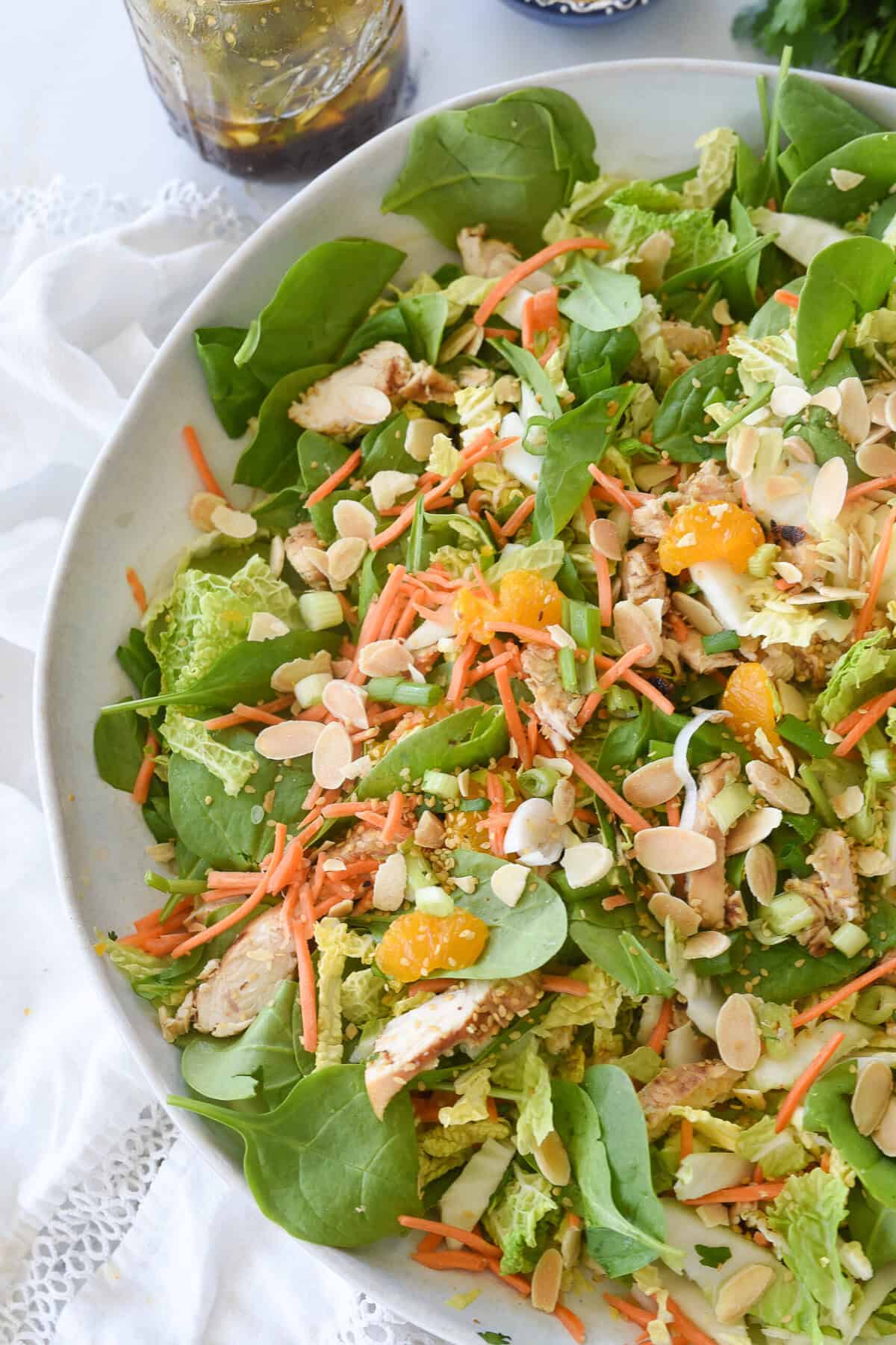 tossed salad in bowl