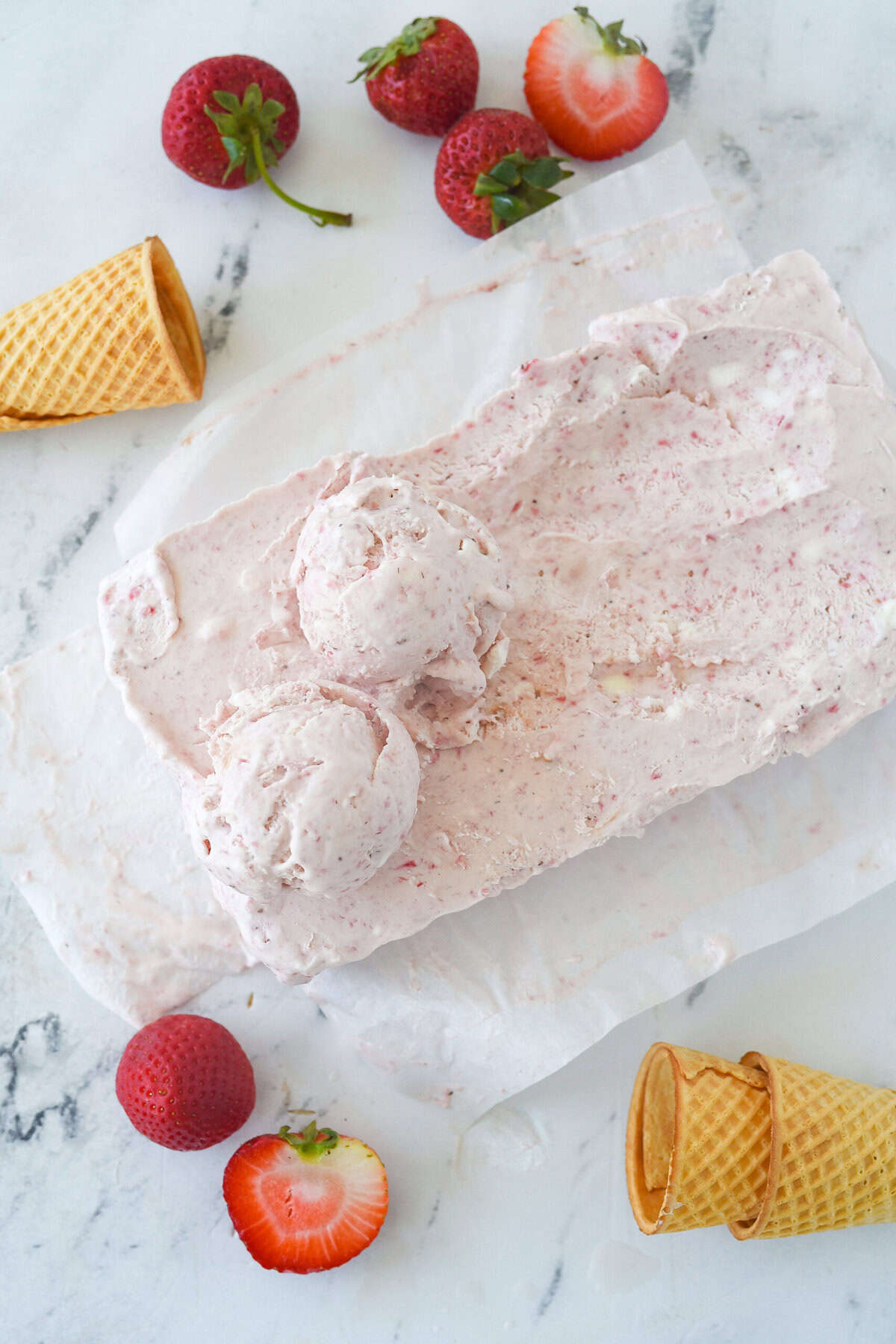 overfhead shot of no churn strawberry ice cream
