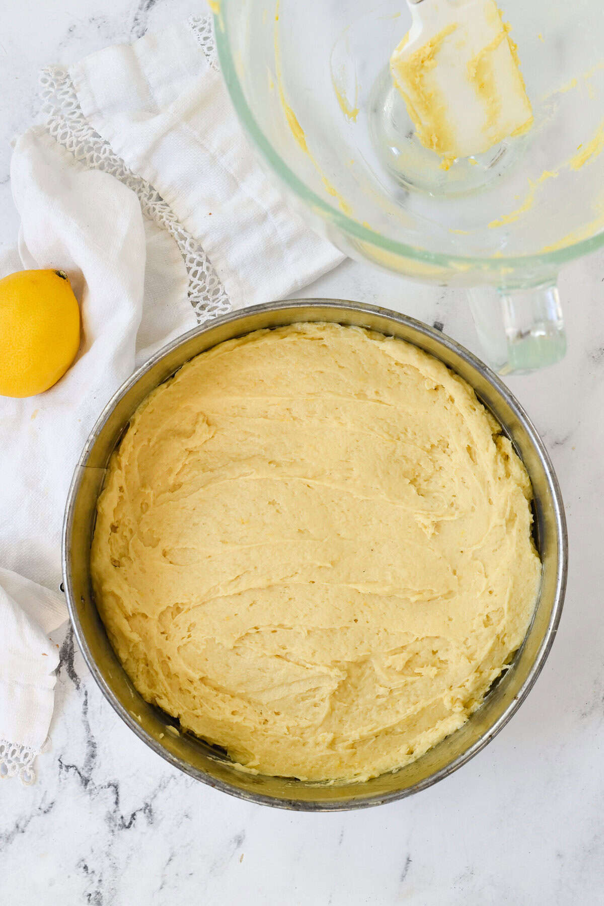 coffee cake batte rin a springform pan